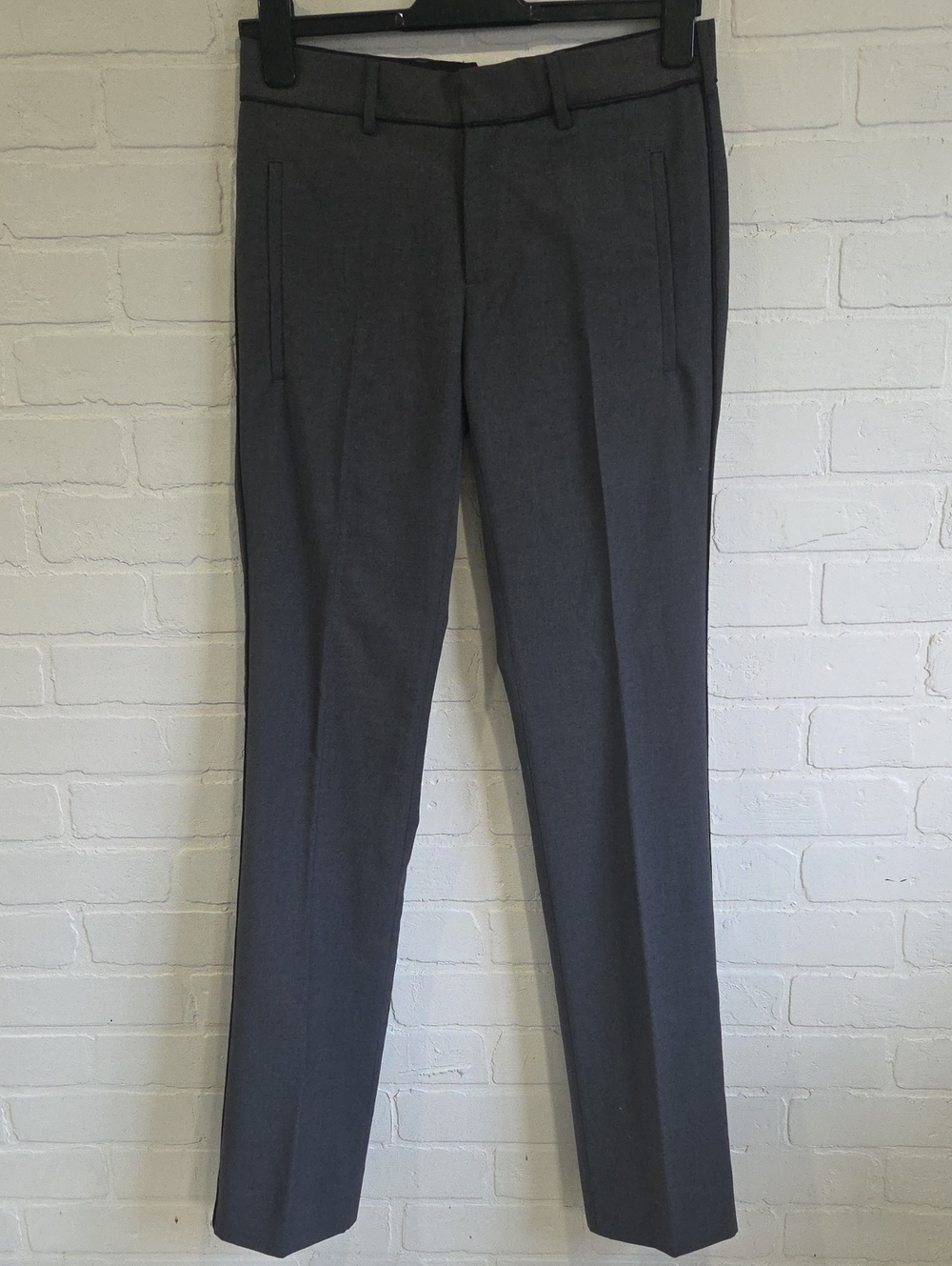 Women's Straight-Leg Dress Pants in Dark Gray